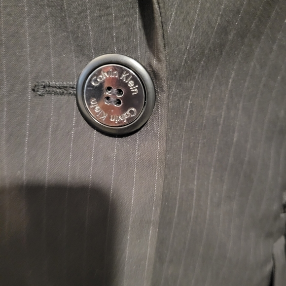 Calvin Klein pinstripe blazer 6 - Picture 7 of 10